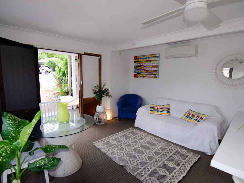 17 Selby Street, Bardon QLD 4065