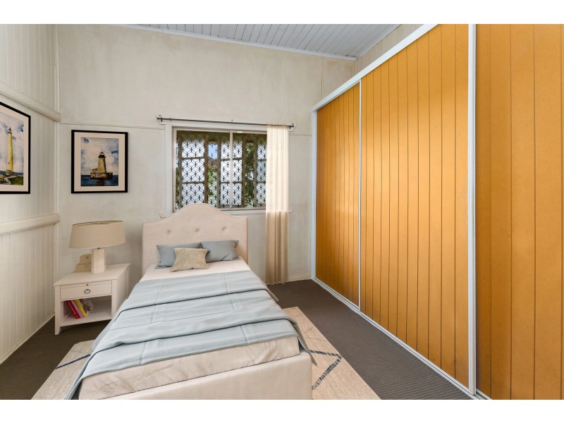 39B Omar Street, West Ipswich QLD 4305