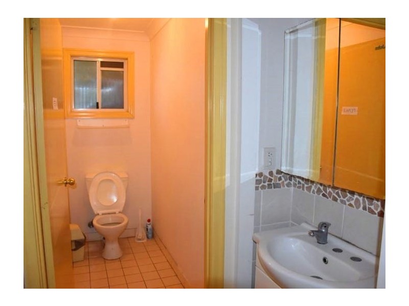 9/42 Macdonnell Street, Toowong QLD 4066