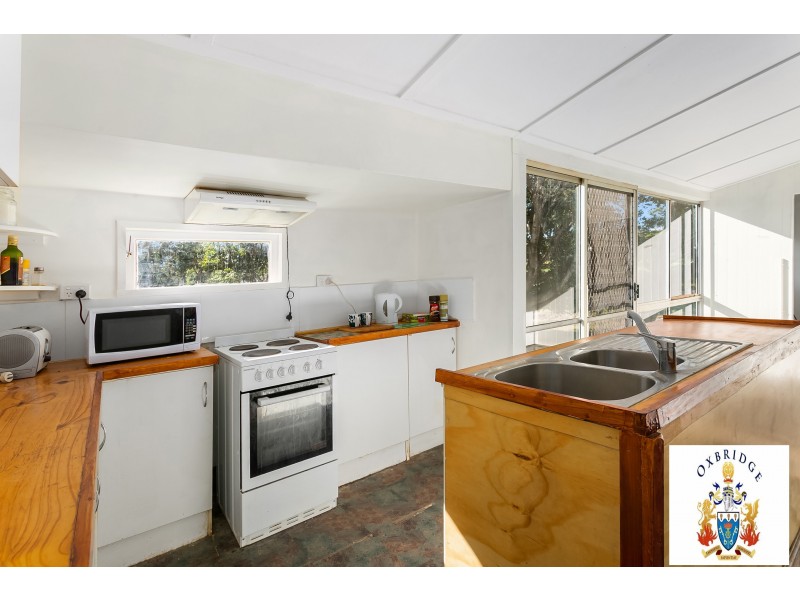 30 Mary Street, Blackstone QLD 4304
