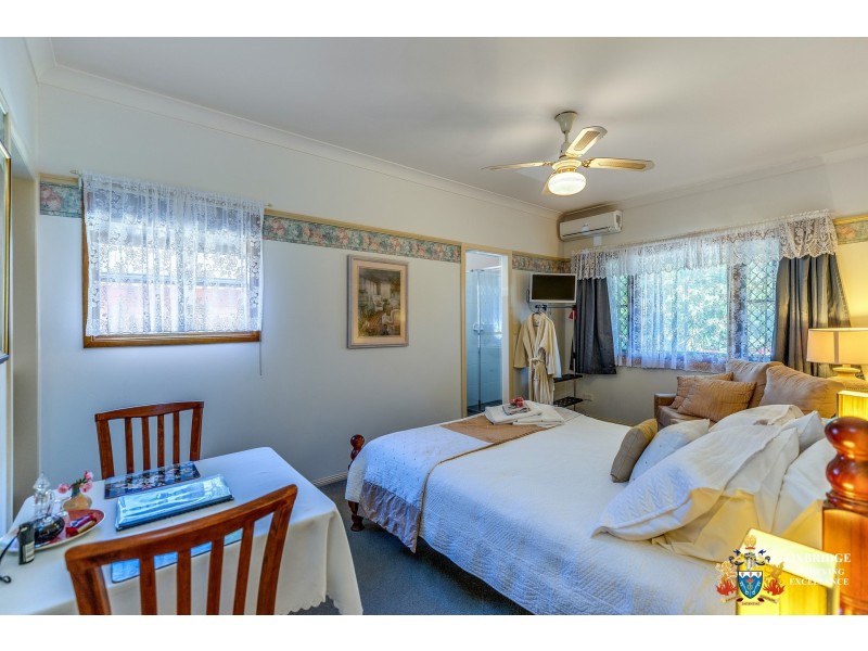 2/8 Wongawallan Road, Tamborine Mountain QLD 4272