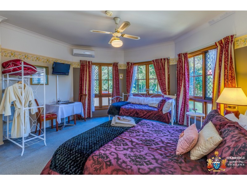 2/8 Wongawallan Road, Tamborine Mountain QLD 4272