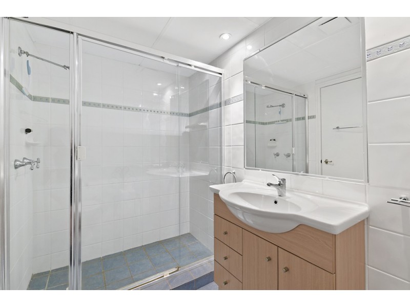 14/60 Old Burleigh Road, Surfers Paradise QLD 4217