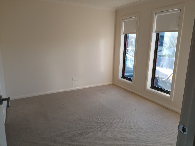 26 Corbet Street, Melton South VIC 3338