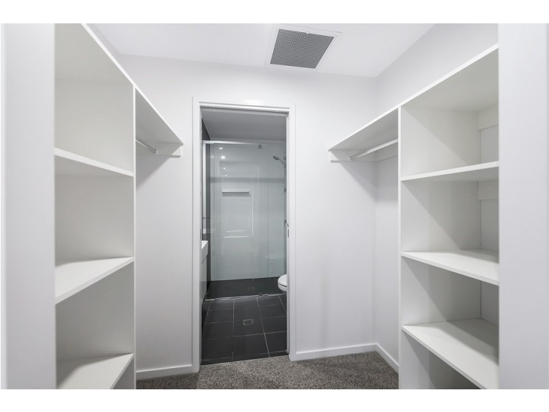 28 Wolseley Street, Woolloongabba QLD 4102