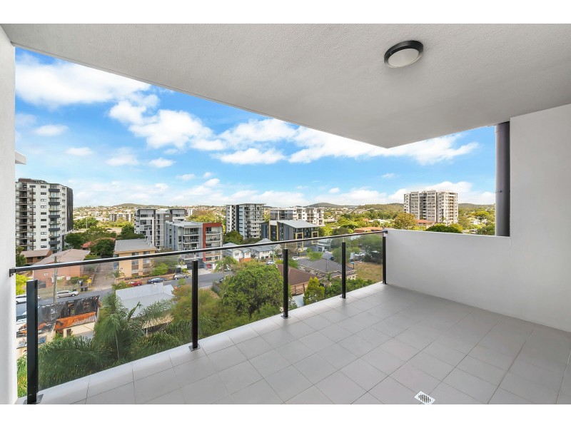 306/28 Wolseley Street, Woolloongabba QLD 4102