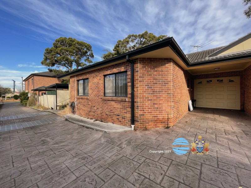 71 Oxford Avenue, Bankstown NSW 2200