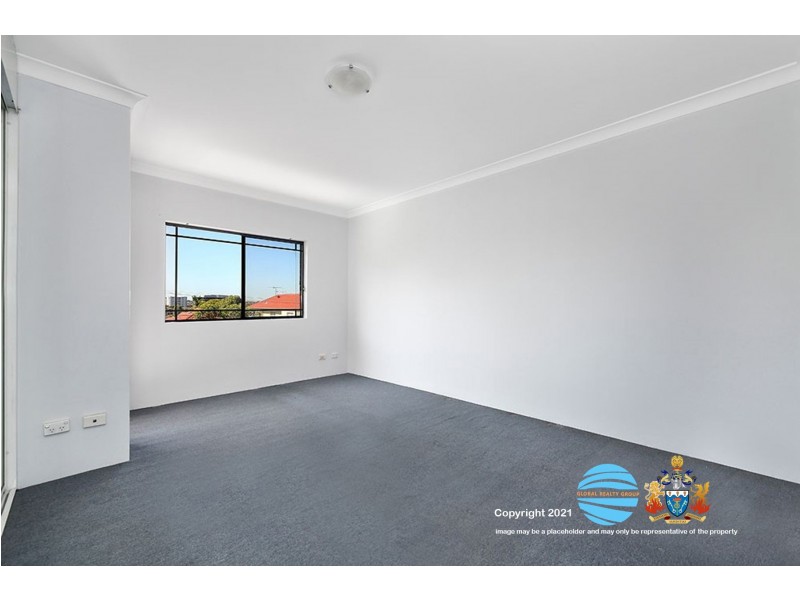 71 Oxford Avenue, Bankstown NSW 2200