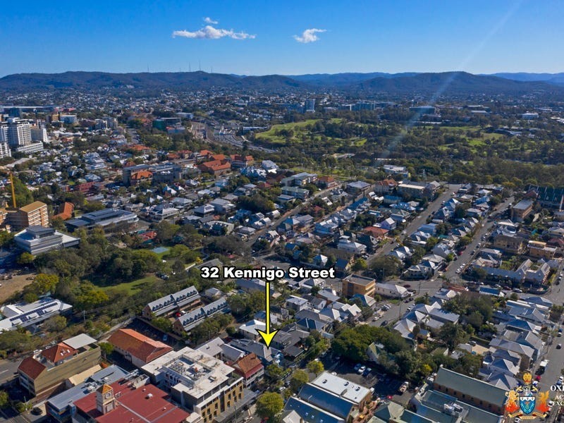 32 Kennigo Street, Spring Hill QLD 4000