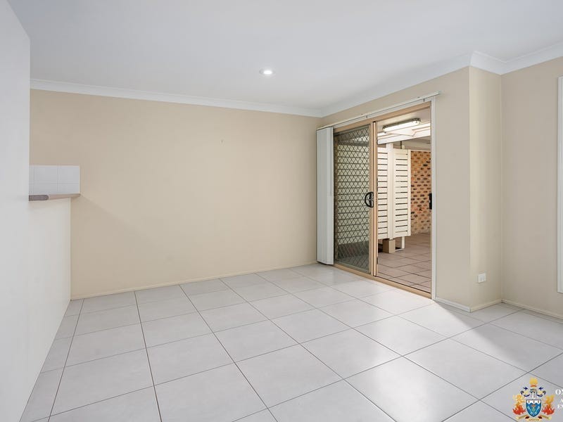 4/13 Parcell Street, Brassall QLD 4305