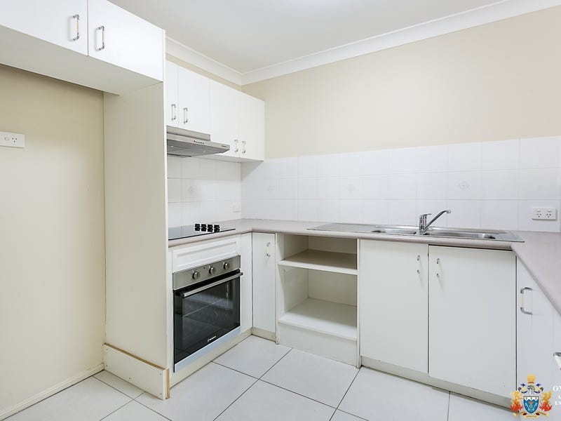 4/13 Parcell Street, Brassall QLD 4305