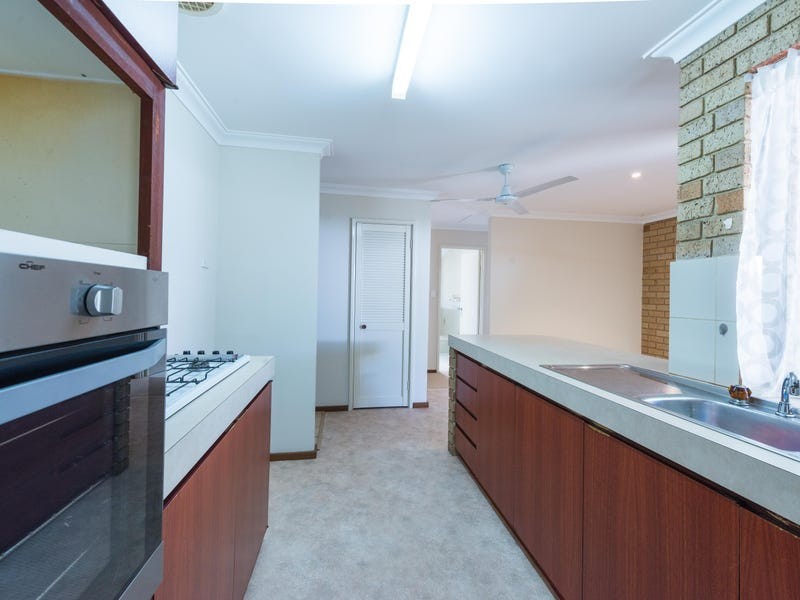14 Eyre Close, Bull Creek WA 6149