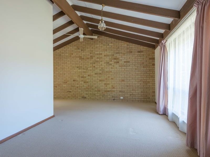 14 Eyre Close, Bull Creek WA 6149