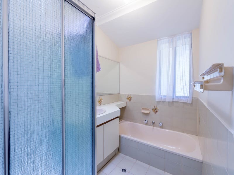 14 Eyre Close, Bull Creek WA 6149