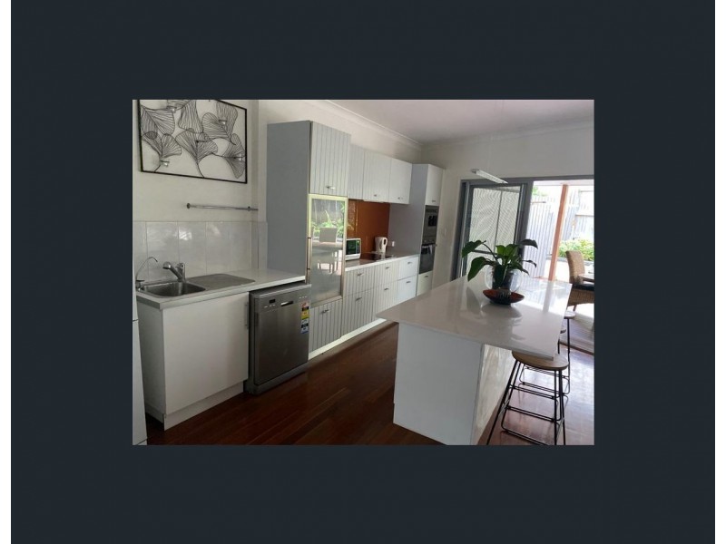 Milton QLD 4064