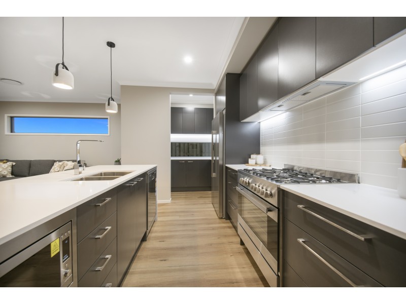Hillcrest QLD 4118