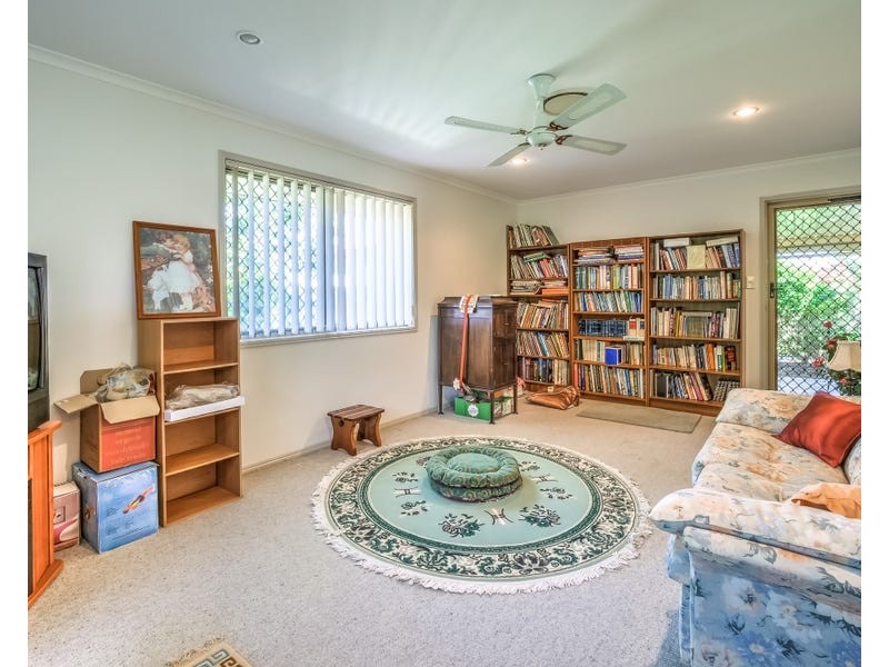 34 Newfarm Place, Takura QLD 4655