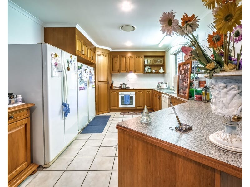 34 Newfarm Place, Takura QLD 4655