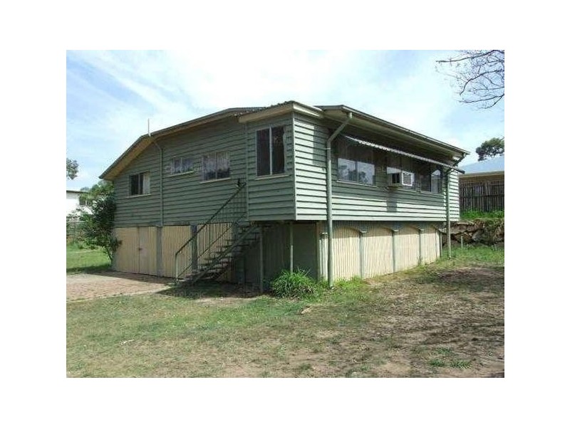 27 Hope street, Kingston QLD 4114