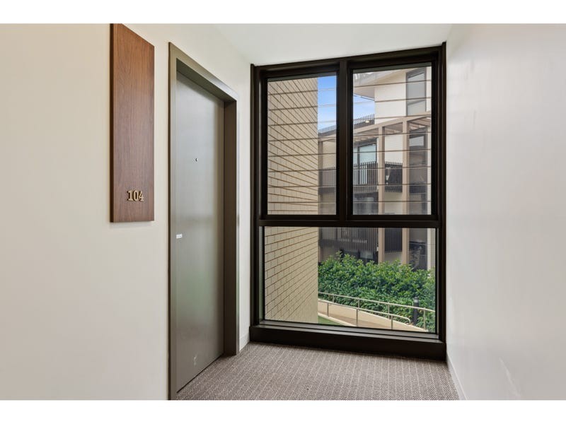 104/8 Bond Street, Caulfield North VIC 3161