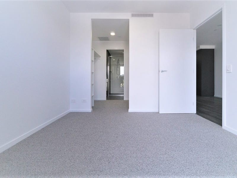 28 Wolseley Street, Woolloongabba QLD 4102