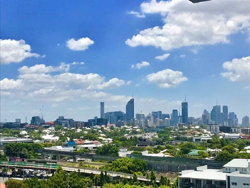 28 Wolseley Street, Woolloongabba QLD 4102