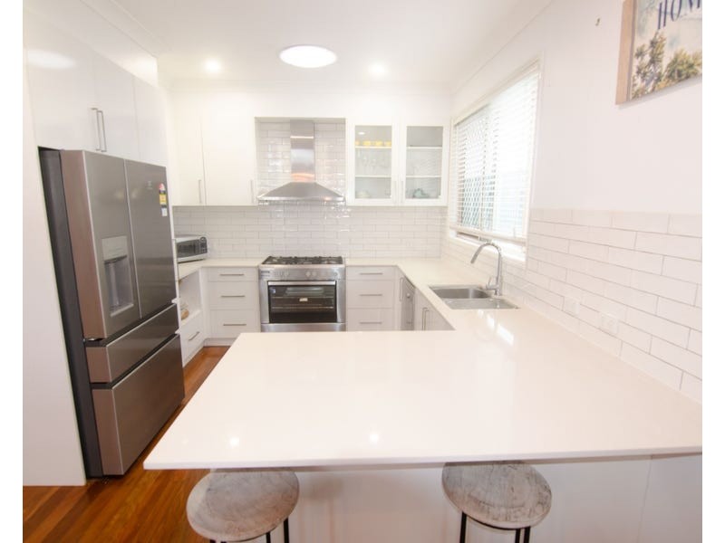 17 Selby Street, Bardon QLD 4065