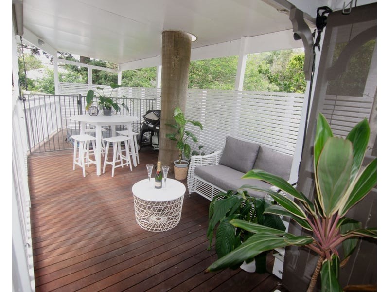 17 Selby Street, Bardon QLD 4065