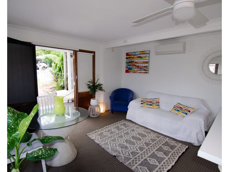 17 Selby Street, Bardon QLD 4065