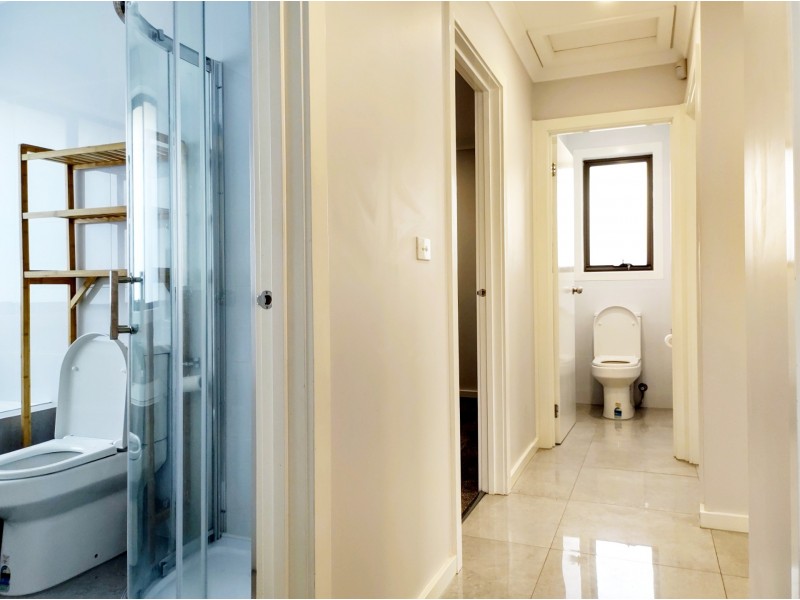 40 Katrina Drive, Gladstone Park VIC 3043