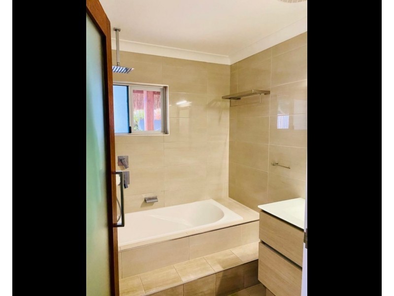 25 Rose Bay Road, Bowen QLD 4805