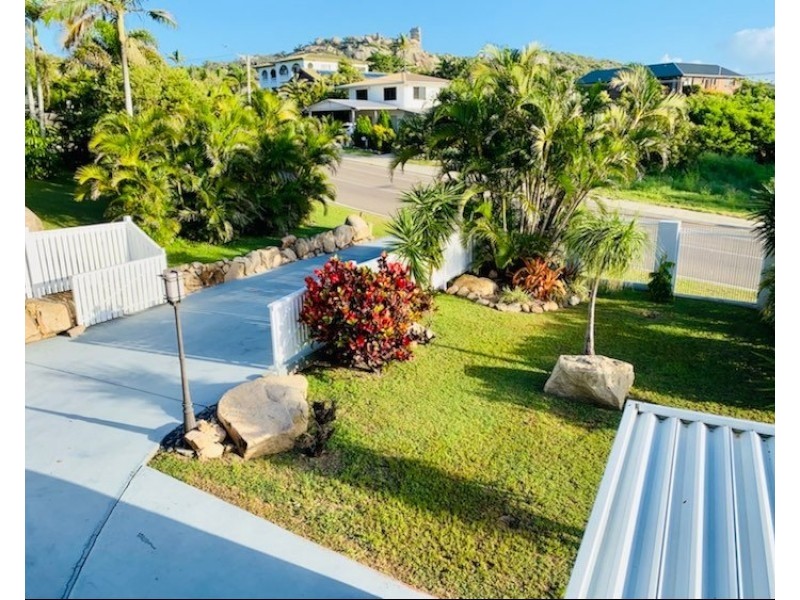 25 Rose Bay Road, Bowen QLD 4805