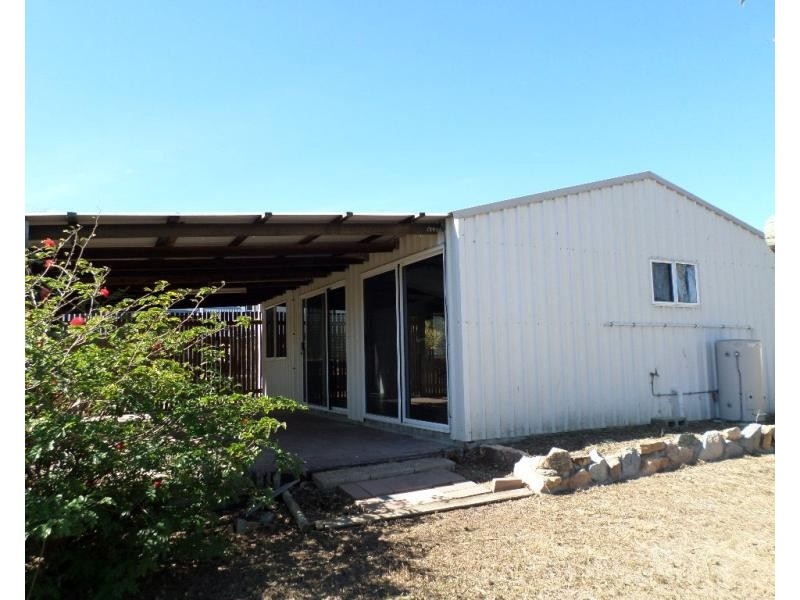 27 Elphinstone Street, Bowen QLD 4805