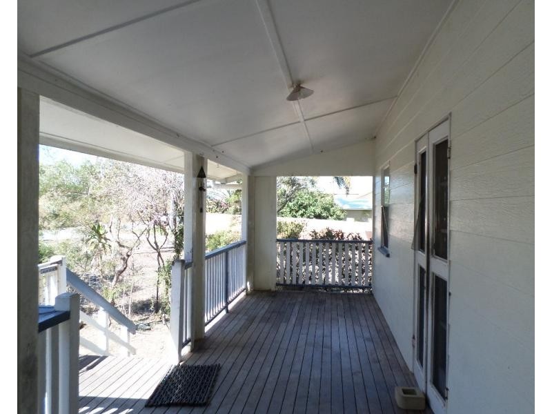 27 Elphinstone Street, Bowen QLD 4805