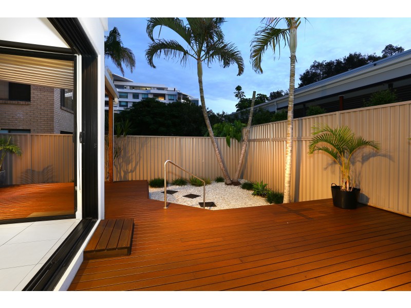 Runaway Bay QLD 4216