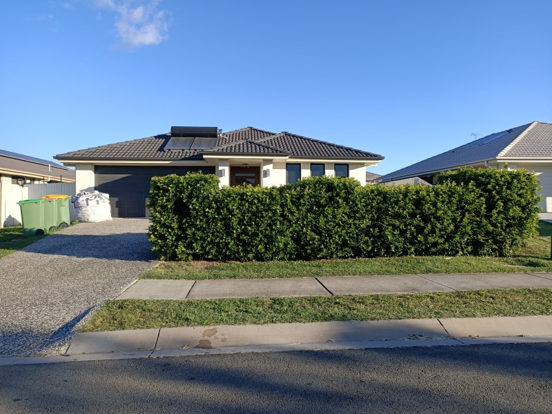 10 Kingsburgh Street, Raceview QLD 4305