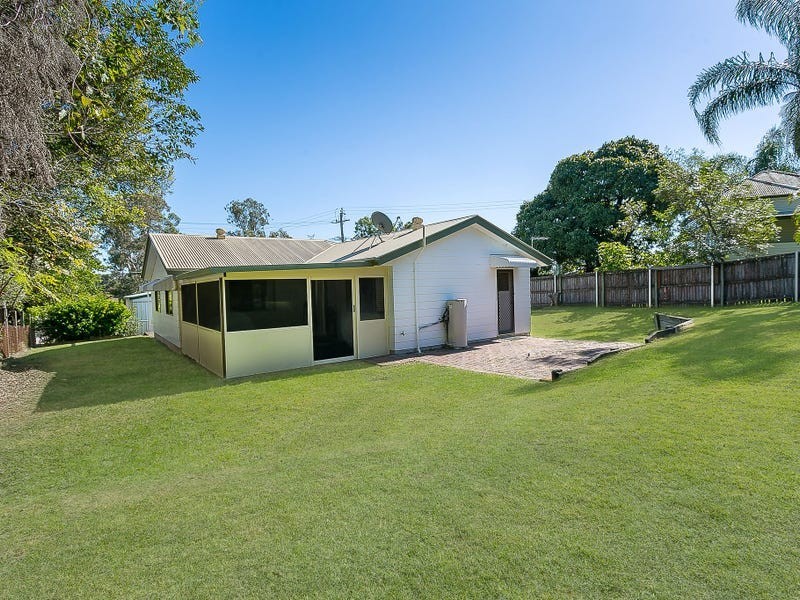 15A Brisbane Road, Dinmore QLD 4303