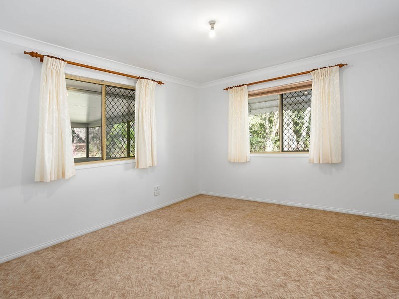 15A Brisbane Road, Dinmore QLD 4303