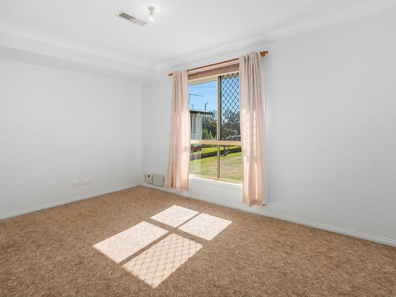 15A Brisbane Road, Dinmore QLD 4303