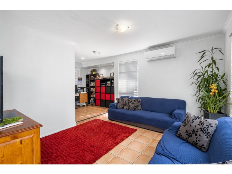 65 Barossa Street, Kingston QLD 4114