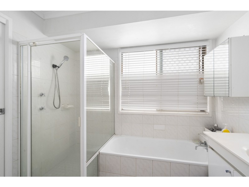 65 Barossa Street, Kingston QLD 4114