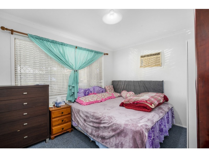 65 Barossa Street, Kingston QLD 4114