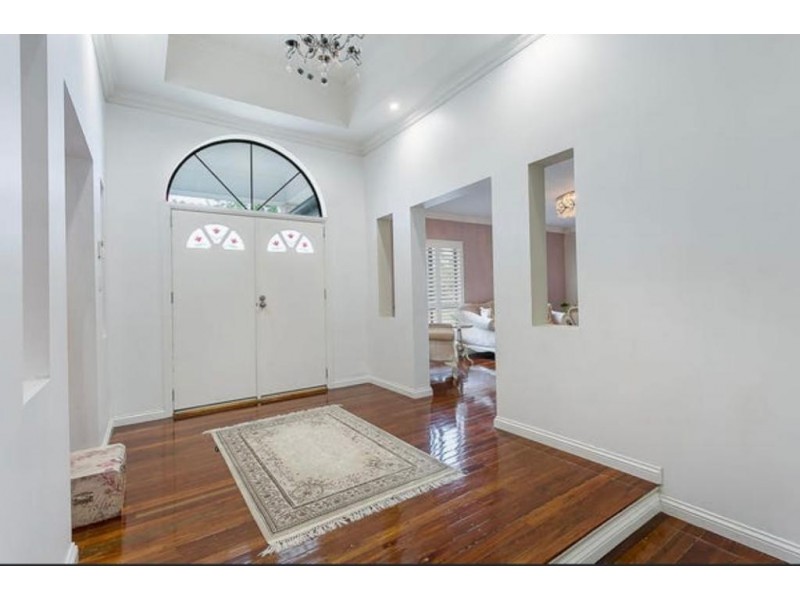 87 Lamberth Road, Regents Park QLD 4118