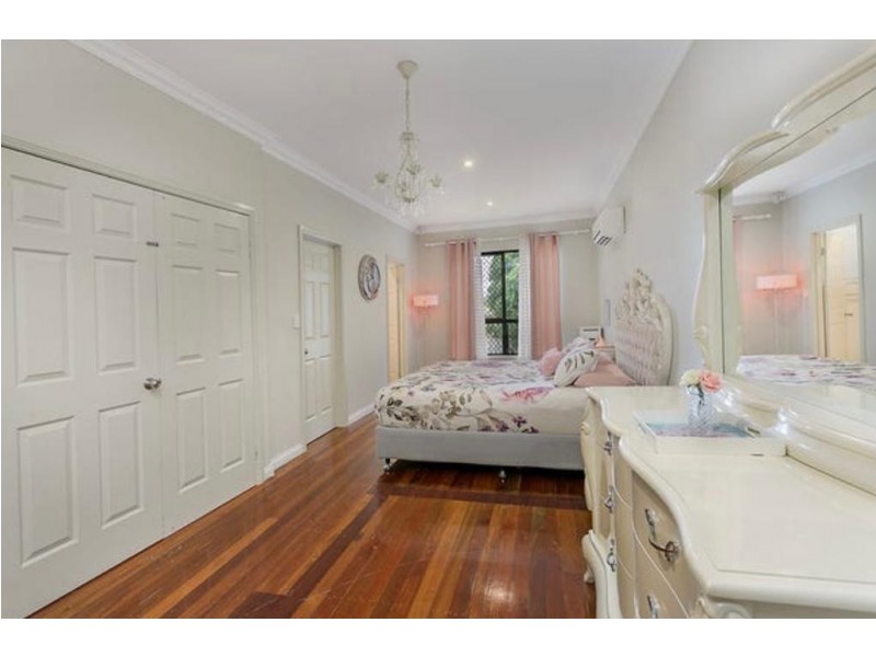 87 Lamberth Road, Regents Park QLD 4118