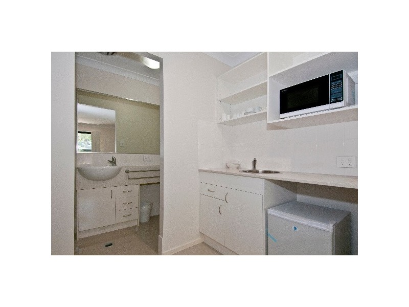 2/43B Short Street, Loganlea QLD 4131