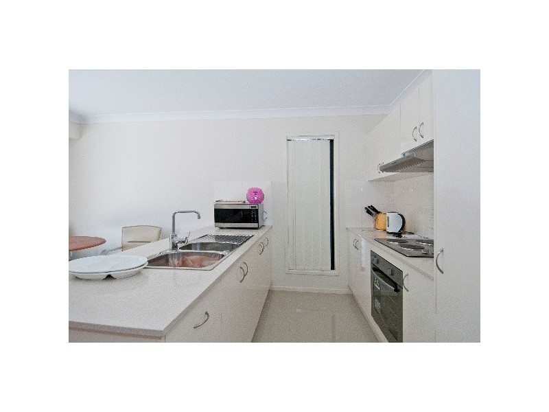 2/43B Short Street, Loganlea QLD 4131