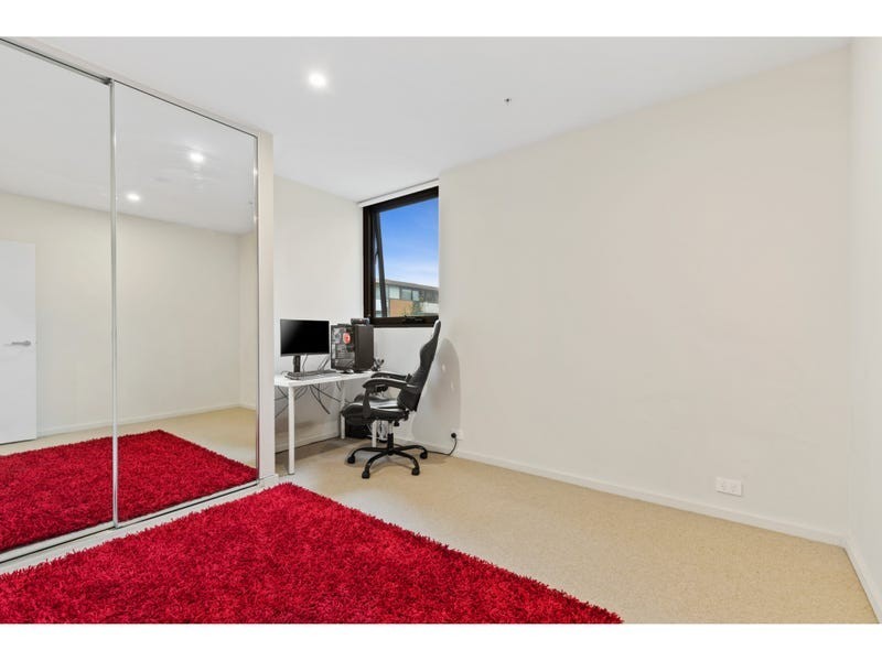 104/8 Bond Street, Caulfield North VIC 3161