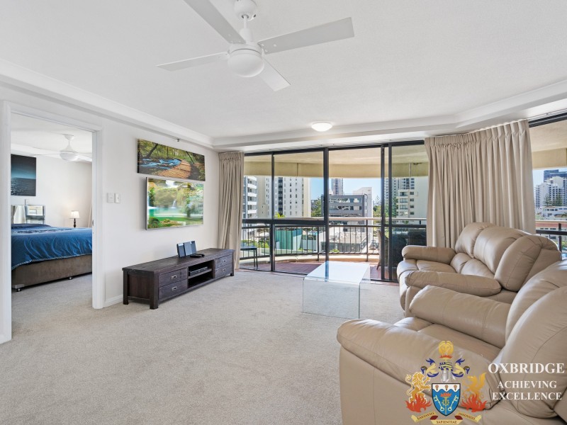 72/15 Victoria Avenue, Broadbeach QLD 4218