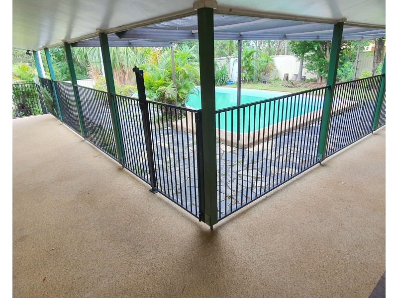 38 Hillview Parade, Ashmore QLD 4214