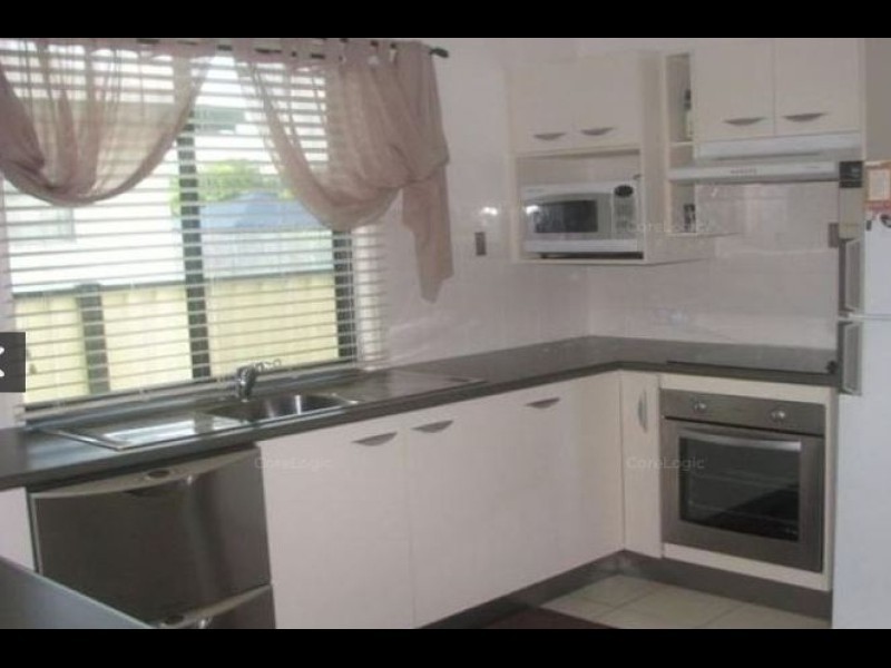 1/77 Beardmore Crescent, Dysart QLD 4745